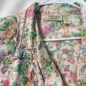 Victoria's Secret Vintage Pastel Floral Pajama Top 100% Cotton Shoulder Pads 80s